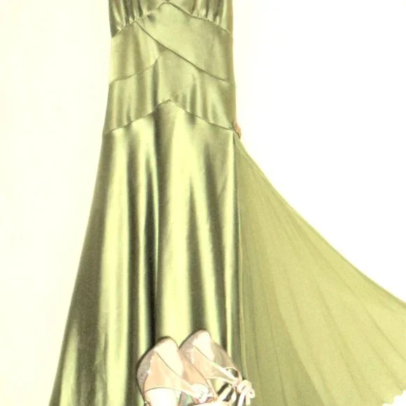 Special Occasion After Five Holiday Dress with Faux Vintage Art Deco Styling - Picture 12 of 14